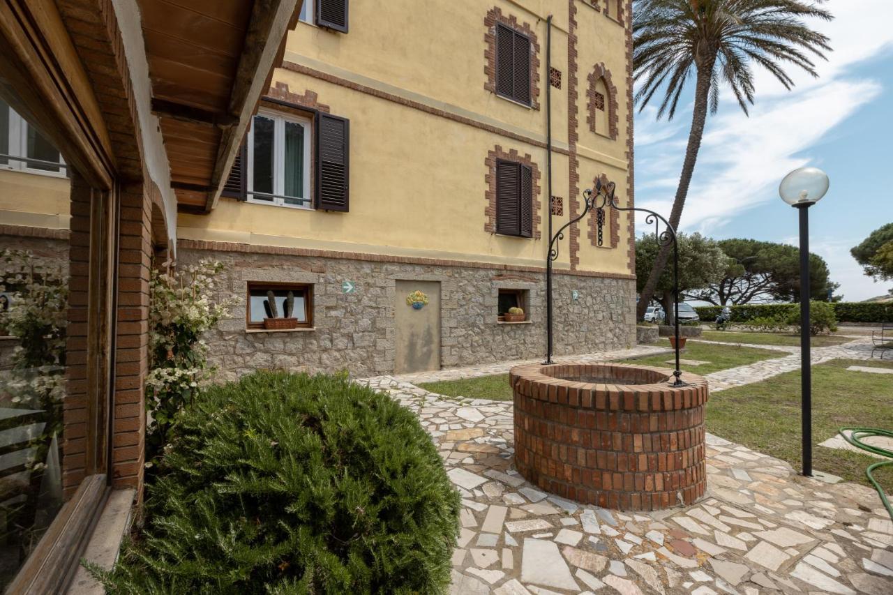 Hotel Castello Monticello Giglio Porto Buitenkant foto
